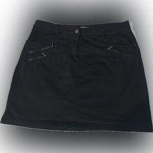 Dress Barn Women's Black Zipper Detail Mini Skort Size: 8